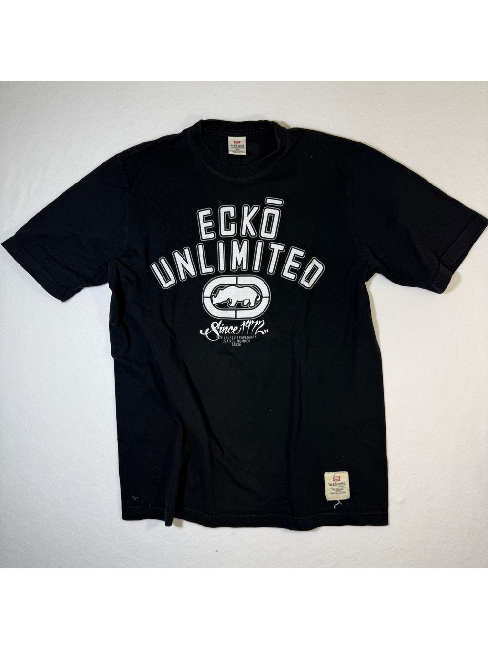 Ecko Unltd. Graphic T-Shirt — Size Medium